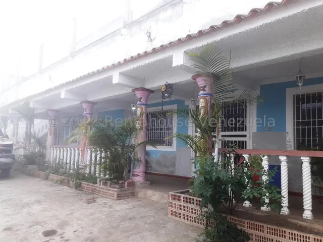 Me 23-3515 Vnta Casa El Junko Country Club 