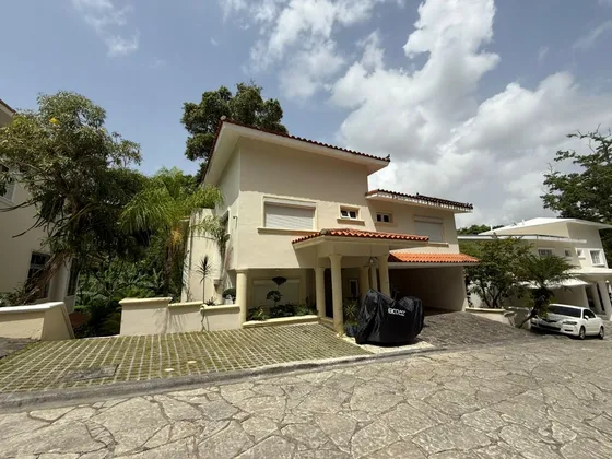  Residencial Exclusivo, Muy Tranquilo