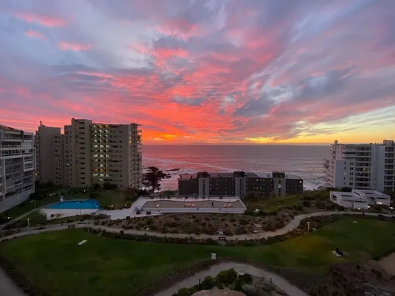Excelente Departamento Con Visa Al Mar En Concón