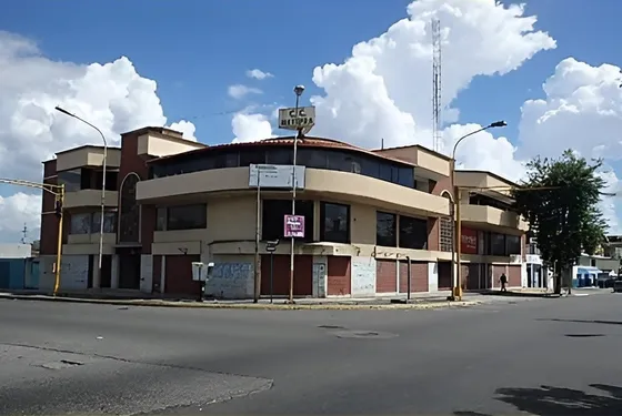 Venta De Edificio Comercial En Sector El Palito, Acarigua, Estado Portuguesa Mm
