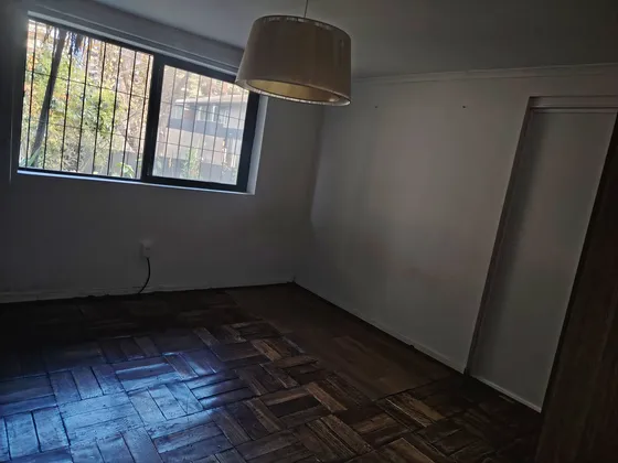 Pieza Con Baño Compartido