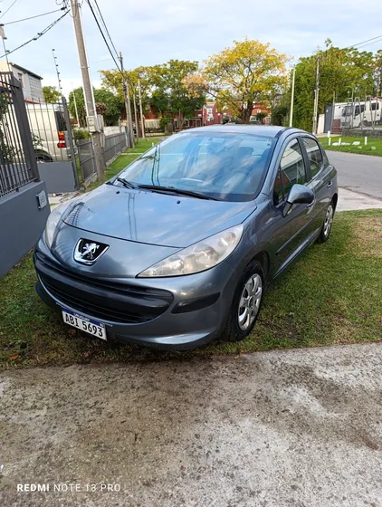 Peugeot 207 1.6 Hdi