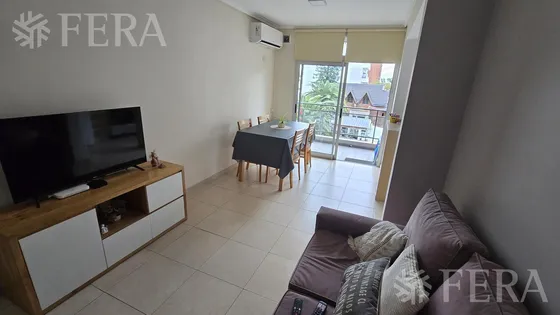 Venta Departamento 2 Ambientes Con Balcón En Wilde