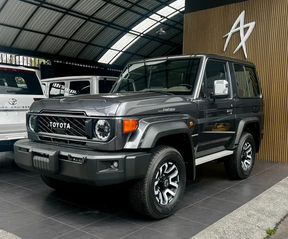Toyota Land Cruiser 71 Gdj71l Turbo Diesel