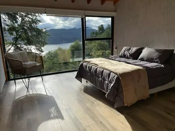 Triplex Con Pileta En Villa La Angostura