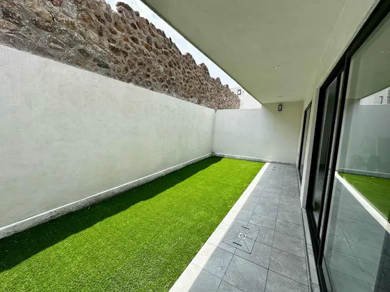 Casa Nueva