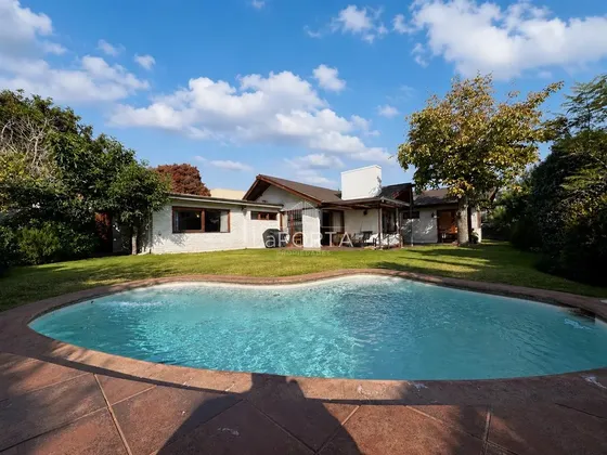 Piscina/alto Las Condes/ Oportunidad/arriendo/ Jardin/grande