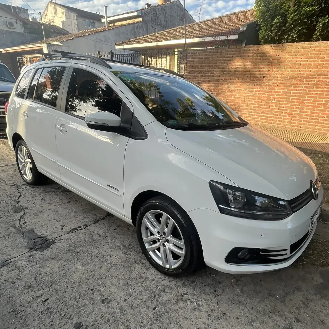 Volkswagen Suran 1.6 Highline Msi 110cv