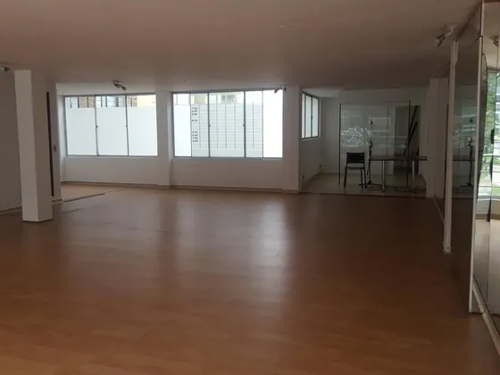 Oficina En Arriendo/venta En Chapinero Central. Cod A1002192