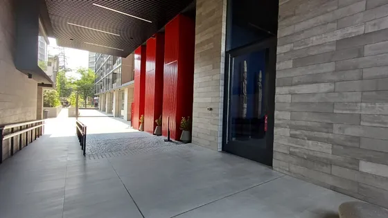Gran Local Comercial Nuevo.