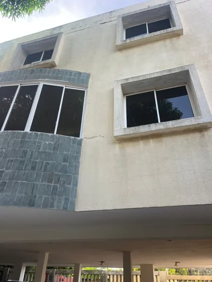 Espacioso Y Para Estrenar Townhouse En El Este De La Ciudad De Maracaibo
