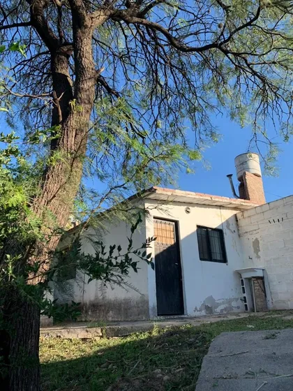 Casa Sin El Techo, Sobre Calle Costanera A 3 Cuadras De Plaza Mitre, Centro De Villa Dolores, Cordoba, Cerca De Todo Y Con Una Vista Impactante