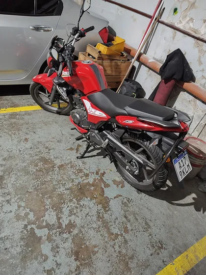 Benelli Tnt 15, Año 2023, Excelente Estado
