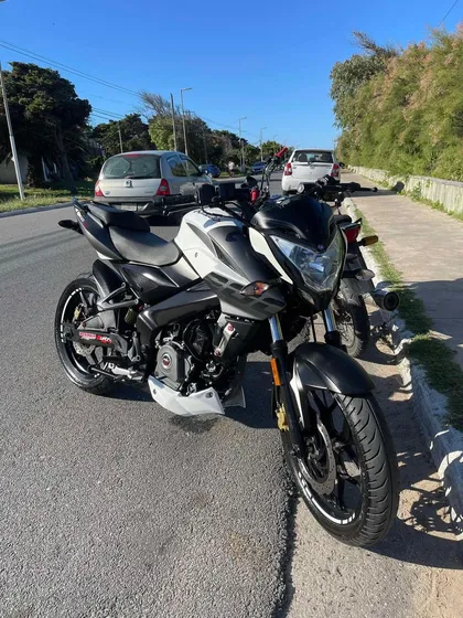Vendo Bajaj Rowser Ns 200 2021 6.000km Titular Al Dia, Listo