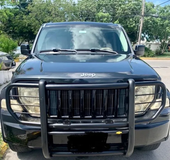 Jeep Liberty Sport 4x2 At