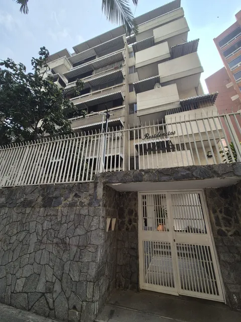 Apartamento En Alquiler Calle Negrin La Florida 