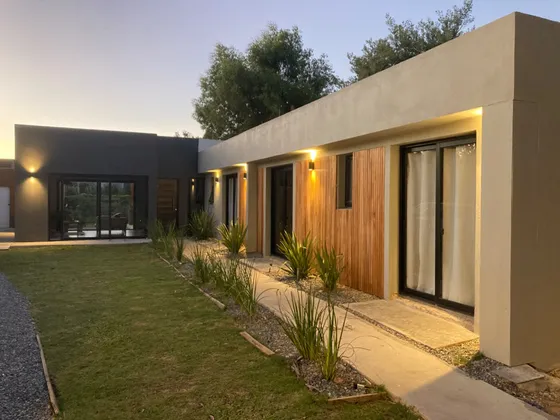 Casa 3 Dorm Y 2 Baños, Nueva, Dueño Vende