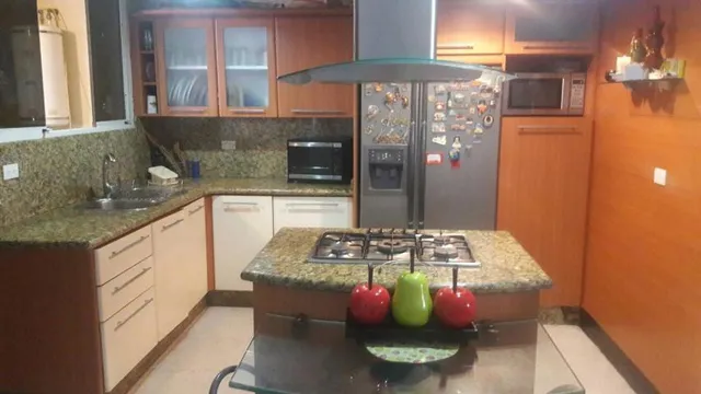 Dennymar, Vende Hermosa Casa En Excelente Zona Exclusiva De Barquisimeto Con Acabados De Primera Alta Seguridad Con Bellas Areas Comunes B5a5682                                                        