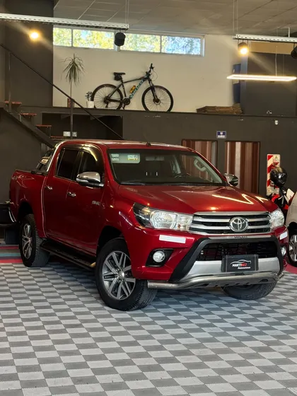 Toyota Hilux Pick-up 2.8 Cd Srv Pack 177cv 4x2