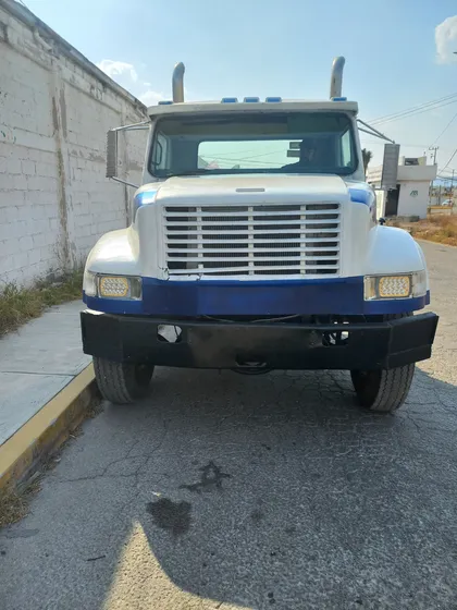 Camion Dina