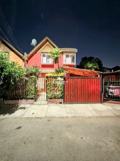 Se Vende Casa En Paradero 7 1/2 De Pajaritos