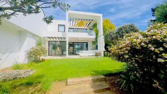 Venta Casa Marbella Con Estacionamiento