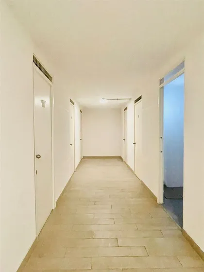 Arriendo Bodega S. Carlos Apoquindo 10,57mts2/u:desarrollo