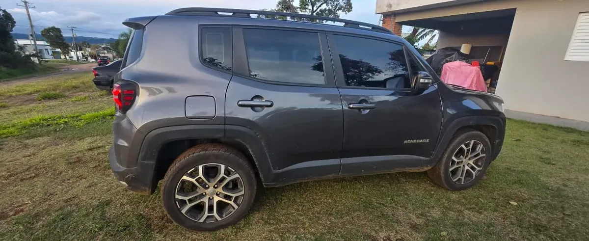 Jeep Renegade 2023 1.3 Longitude Turbo Flex Aut. (t270) 5p — foto 5