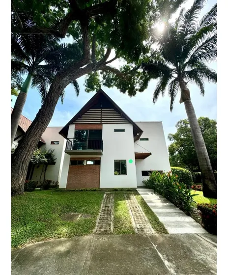 Casa Campestre Para La Venta En Santa Fe De Antioquia