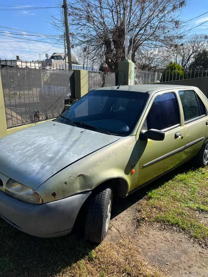 Ford Fiesta 1.8 Clx D