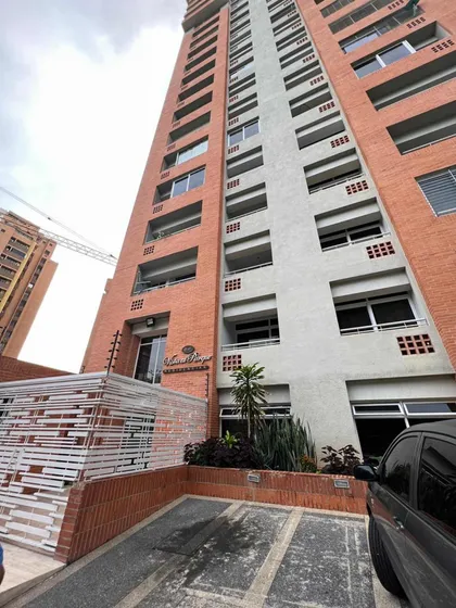 Apartamento Tipo Estudio Amoblado En Las Chimeneas - Atm