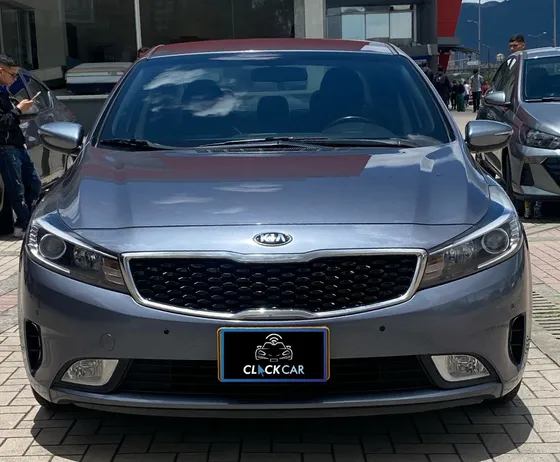 Kia Cerato Pro 1.6l Zenith At