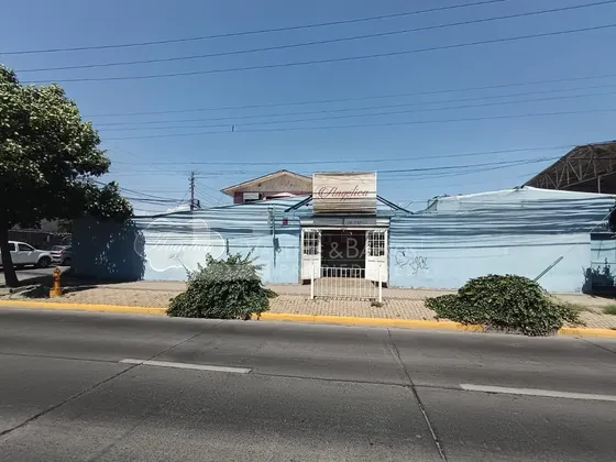 Local Comercial En Venta En Plena Av. Freire Rancagua Centro