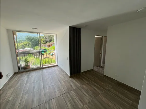 Apartamento En Alquiler - La Mina