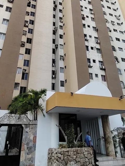 Cr Vende Apto En Res. Menorca. Urb. Prebo