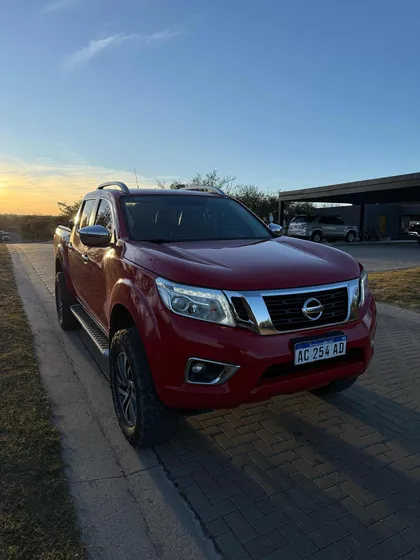 Nissan Frontier Le 4x2 Cuero Tope De Gama