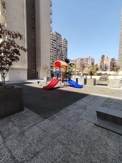 Avenida Macul // Rodrigo De Araya
