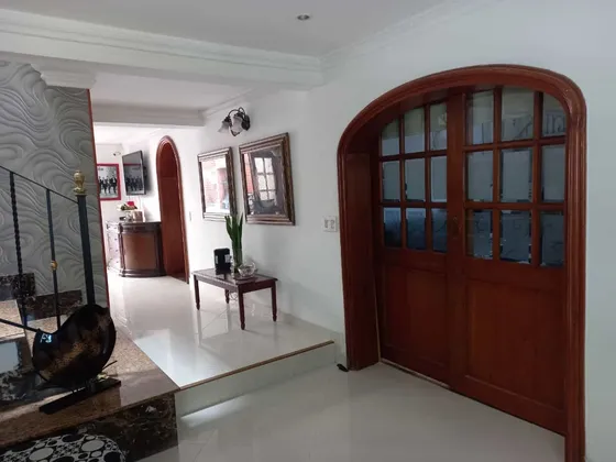 Amplia Casa Para Disfrutar En Familia Cod. 53505