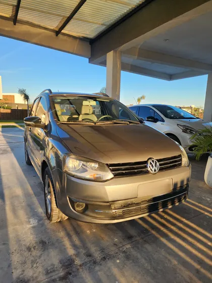Volkswagen Suran 1.6 Comfortline 101cv 11a