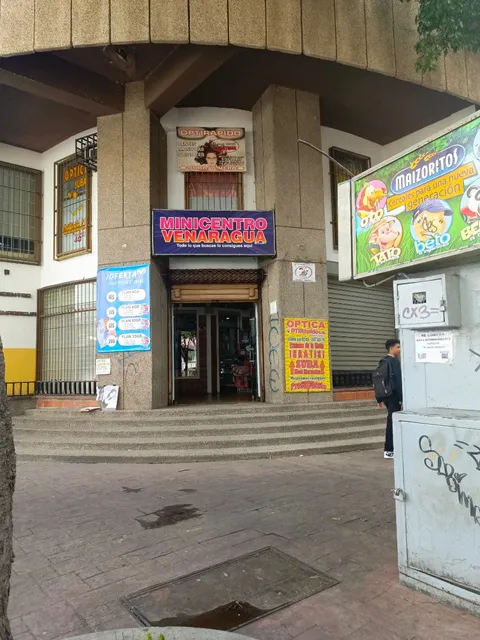 Beraca 007 Ofrece En Venta Local Ubicado En Minilocales De Las Torres Venaragua, Centro De Maracay