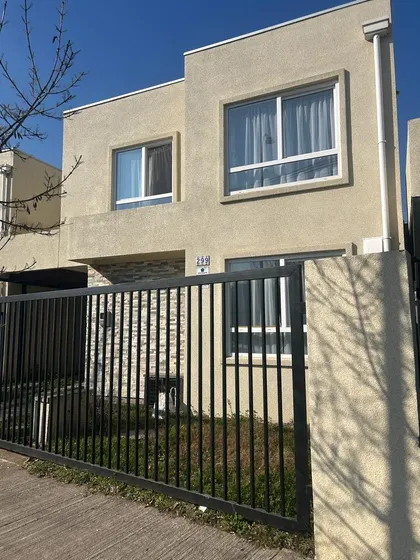 Venta Directa Dueño | Amplia Casa 4d 3b Villa Tres Vientos