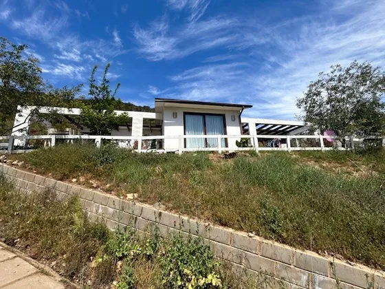 Parcela Con Casa  Departamentos Y Piscina, Curacaví