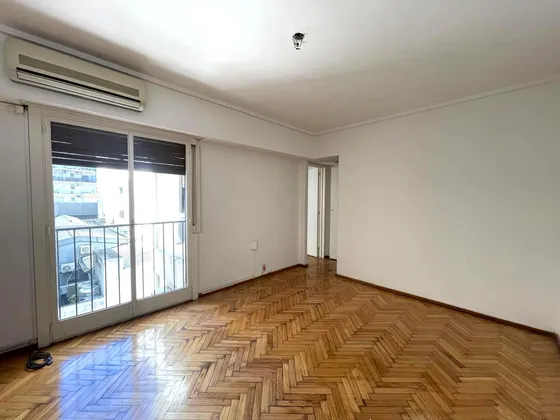 2 Ambientes En Barrio Norte Recoleta. En Venta!