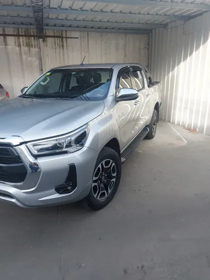 Toyota Hilux Pick-up 2.8 Cd Srv 204cv 4x4 At