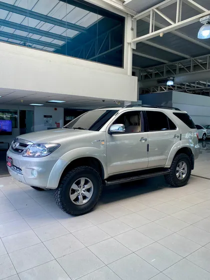 Toyota Fortuner Sr5