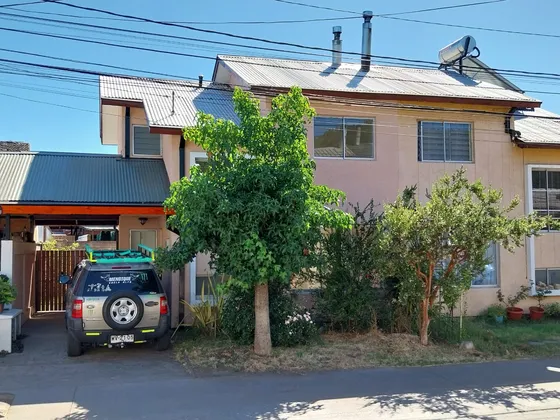 Excelente Casa 2 Pisos Solida , Concreto