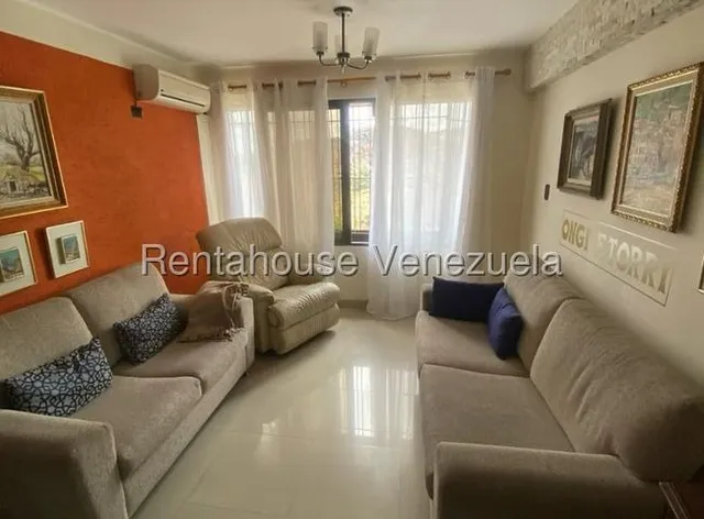 Urb Miranda 25-23921 Negociable Moderno Apartamento En Calle Ciega Con Vigilancia 24/7. Amplio Ventilado E Iluminado