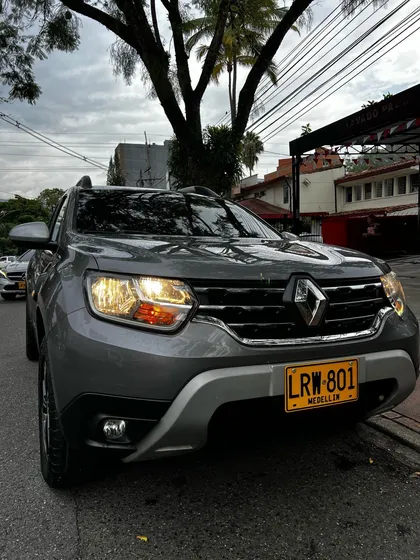 Renault Duster 1.3 Intense Cvt