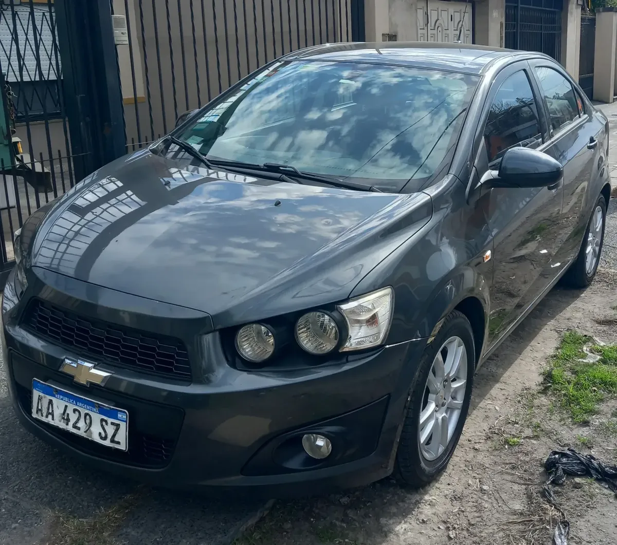 Chevrolet Sonic 1.6 LT M/T