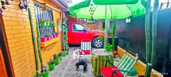 Casa En Venta De 3 Dorm. En Maipú